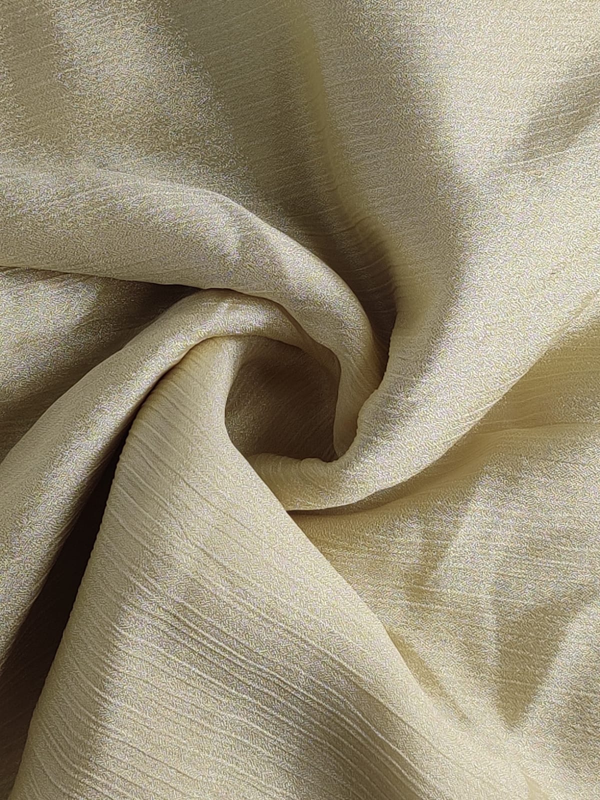 Sheen Crinkle Silk - Creme